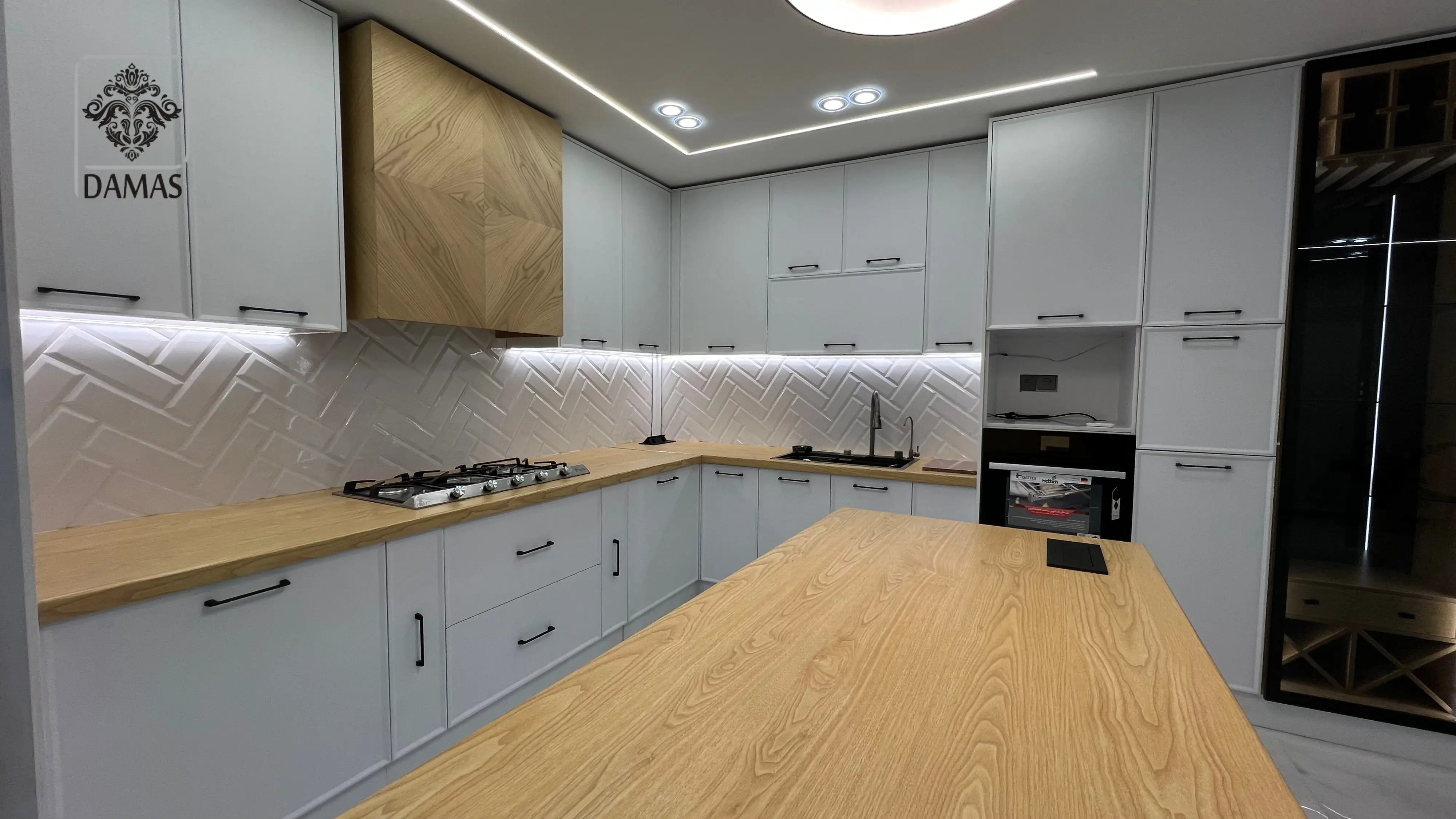 درب کابینت نئوکلاسیک